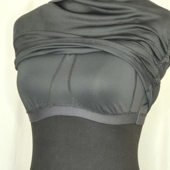 New Balance Women's Ruched Sides Keyhole Back Shelf Bra Athletic Tank Top - Sz M - Picture 7 of 10